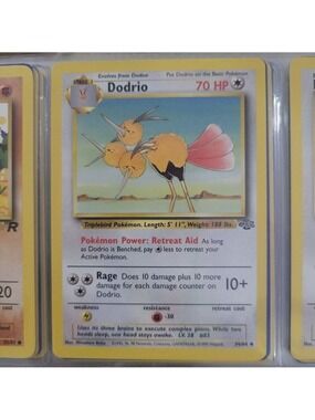 Pokemon Dodrio Card